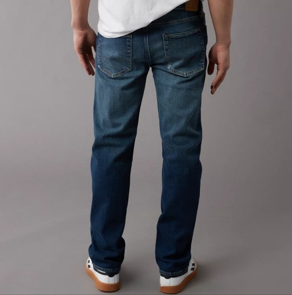 AE Dark Wash AirFlex+ Original Bootcut Jean Sz 28x30 - Picture 2 of 8